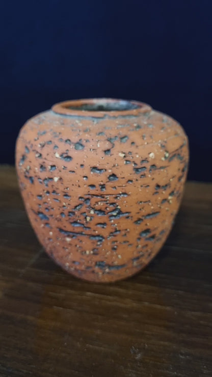 Vintage Vase 'Mount Doom'