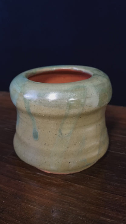 Vintage Pot ' Thick'